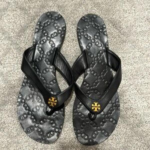 Tory Burch Flip Flop/Black/Gold/10M